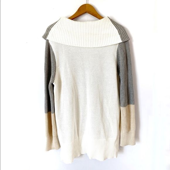 DKNY Cowl Neck Cozy Long Gray Ivory Color-block Sweater - Picture 2 of 8